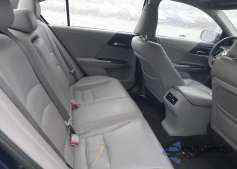 2014 Honda Accord Ex-L V-6 z USA, uszkodzony, nr VIN 1HGCR3F86EA024047